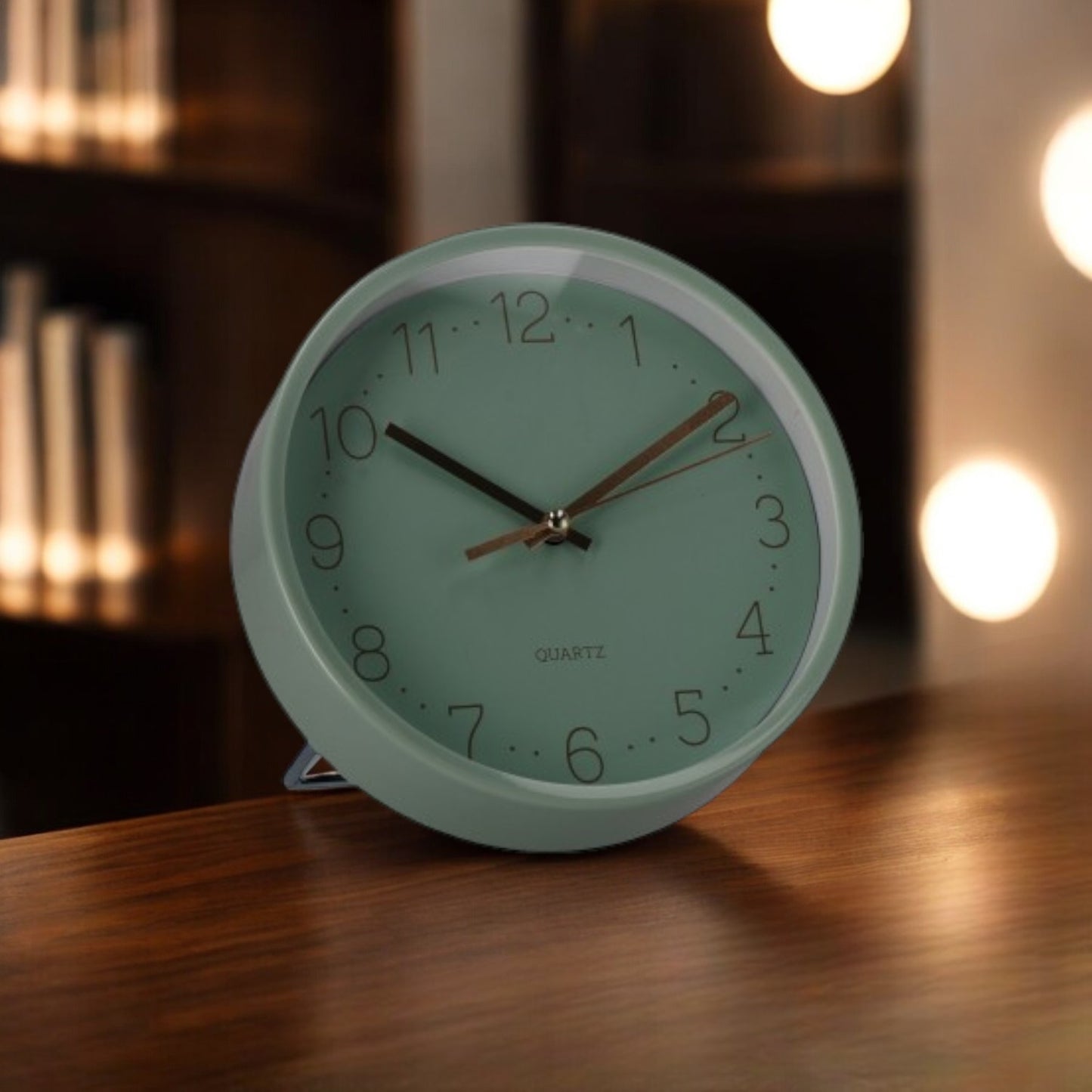 Orologio in Plastica con Supporto in Metallo 16cm