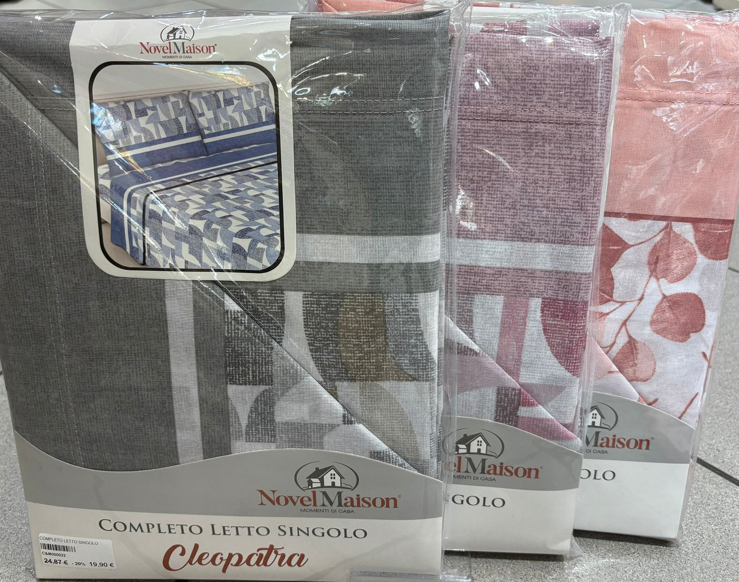 Completo Letto Singolo con Lenzuola - Colori assortiti