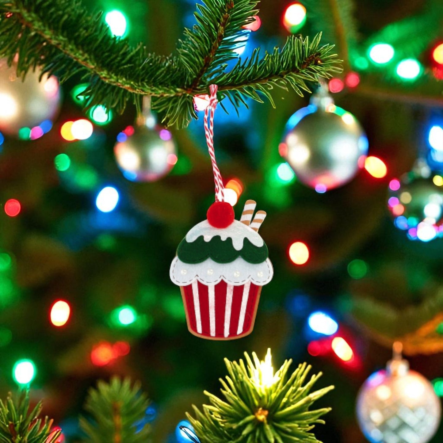 Decorazione Natalizia Cupcake in MDF da Appendere - 3 Modelli Assortiti