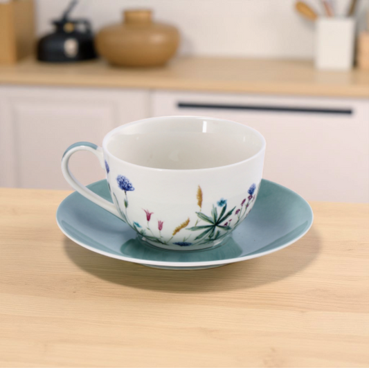 Tazza da te con piattino. Venduto da Prodomo negozio online di Casalinghi