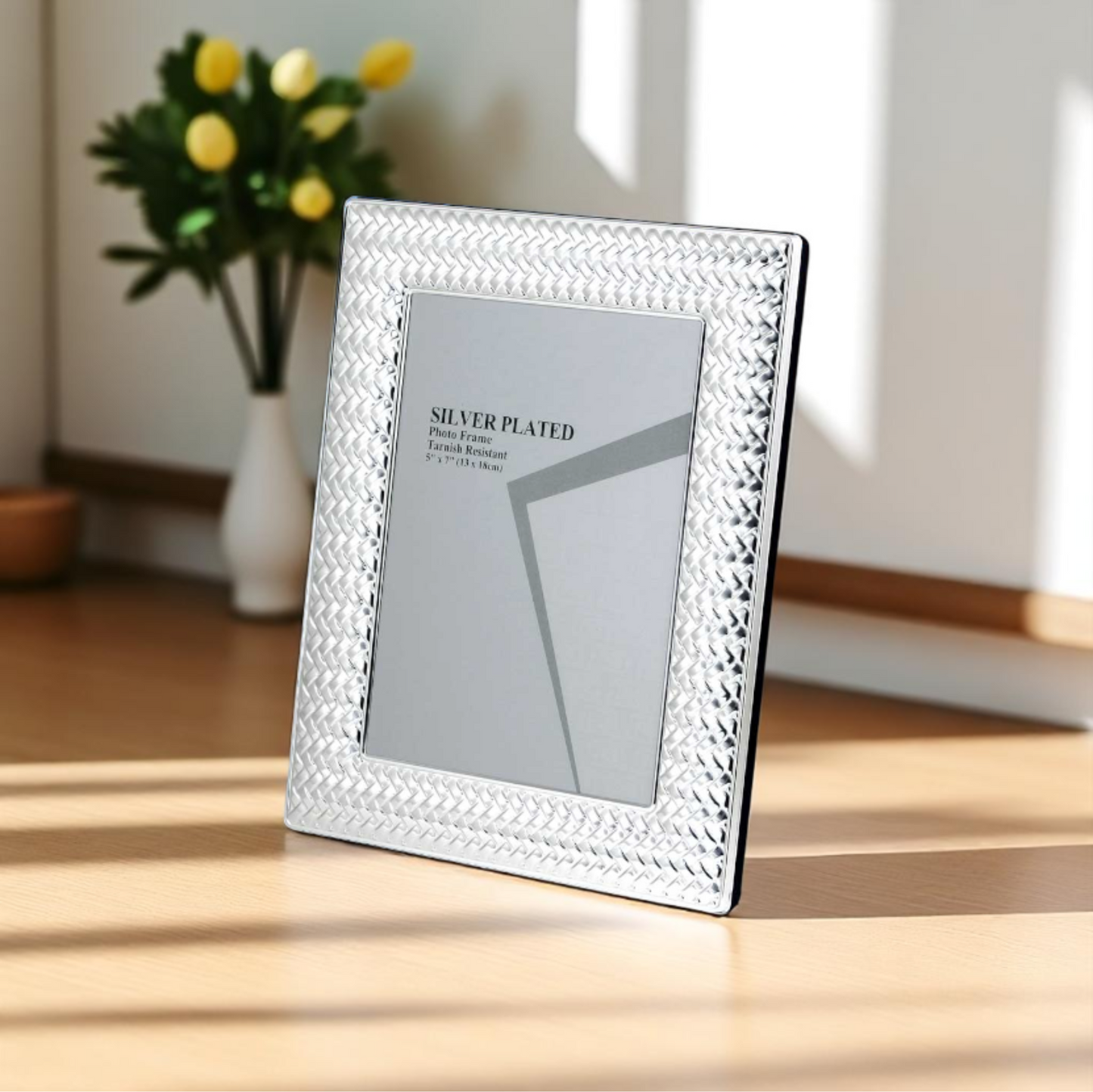 Cornice placcata in argento. Venduto da Prodomo negozio online di Casalinghi.