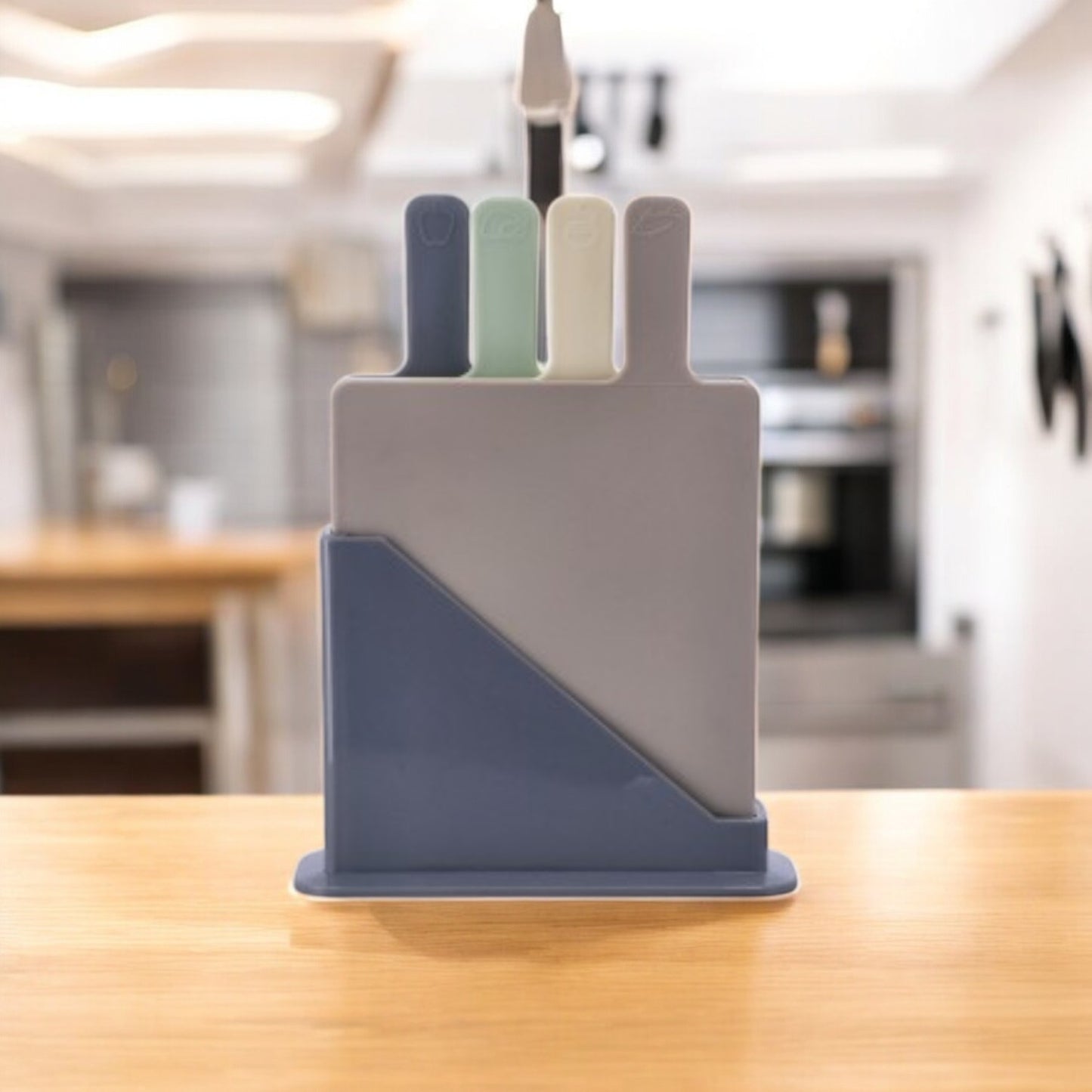 Set 4 Taglieri Rettangolari in Plastica con Supporto