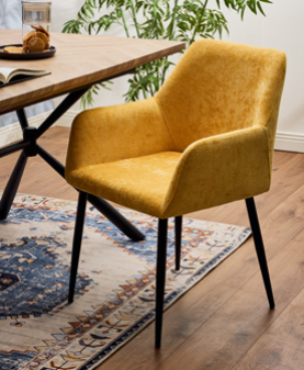 Set 4 Poltroncine Shirley Imbottite in Tessuto con Gambe in Metallo