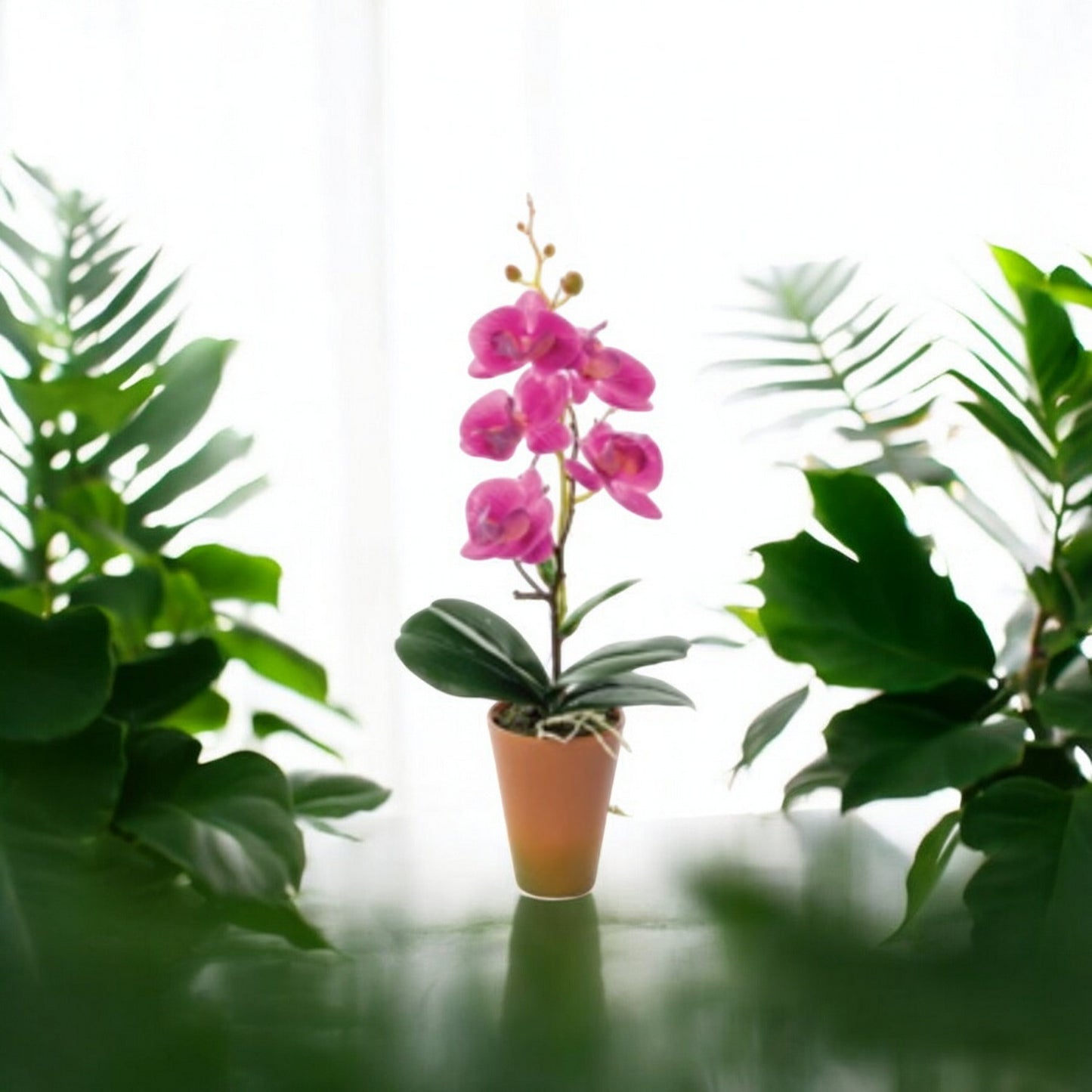 Vaso con Orchidea Artificiale a 4 Fiori – Assortito in 4 Colori