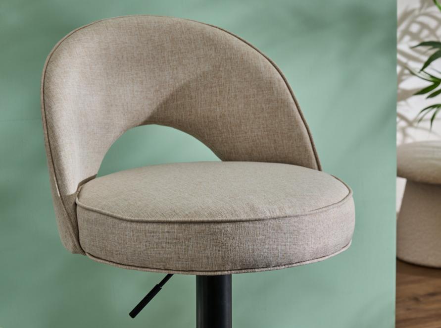 Sgabello da Bar Blake Regolabile in Altezza in Tessuto 49×47 cm