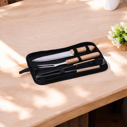 Set barbecue con 3 accessori e custodia
