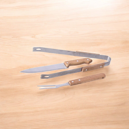 Set barbecue con 3 accessori e custodia