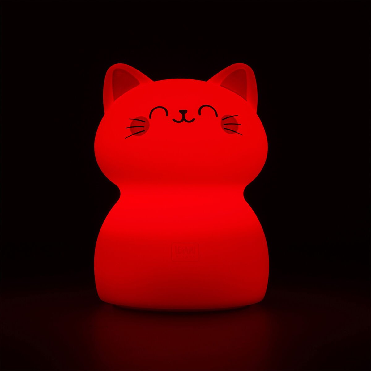 Lampada Soffice in silicone ricaricabile realizzata da Legami.
Venduto da Prodomo negozio online di Casalinghi

