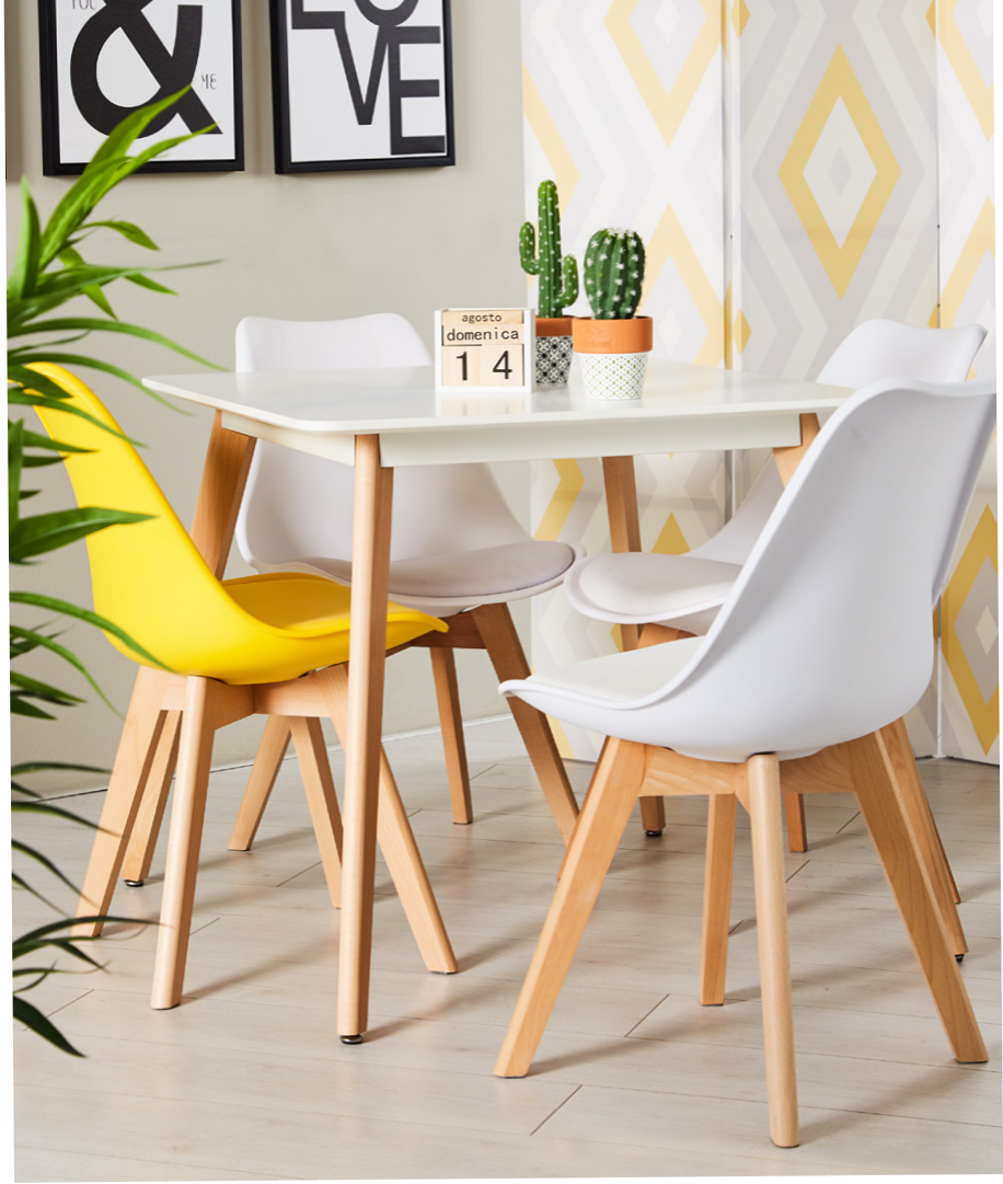 Set 6 Sedie Lelia con Gambe in Legno Naturale e Seduta in Polipropilene