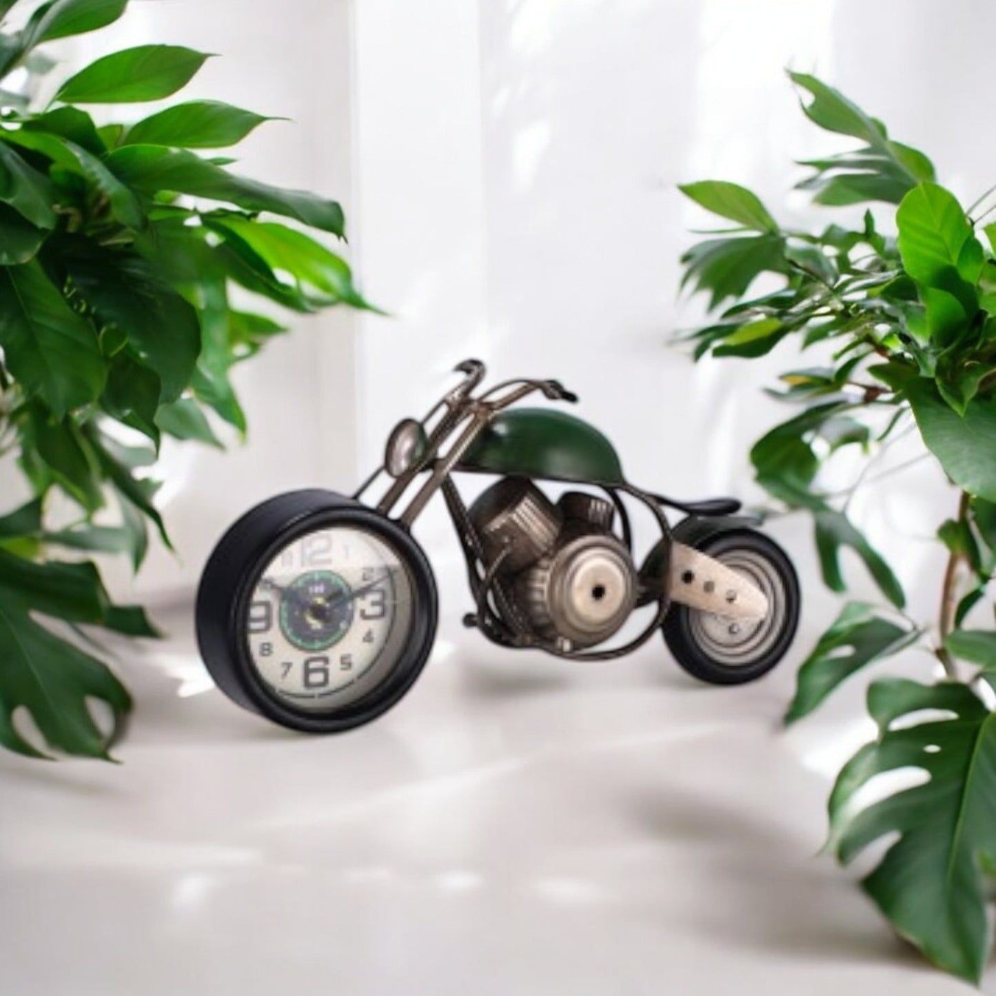 Orologio in ferro modello moto – assortito 3 colori