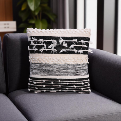 Cuscino in cotone con 4 fantasie. Venduto da Prodomo negozio online di Casalinghi