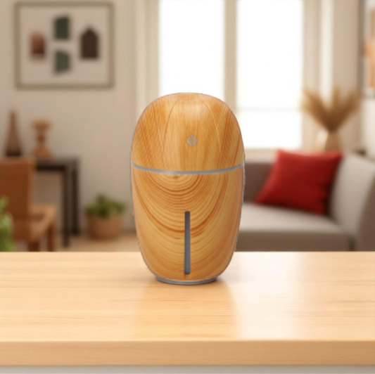 Diffusore di essenze profumate e oli essenziali in una casa accogliente.
Venduto da Prodomo negozio online di Casalinghi