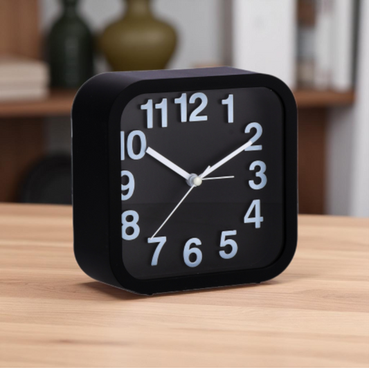 Orologio sveglia da scrivania nero.
Venduto da Prodomo negozio online di Casalinghi