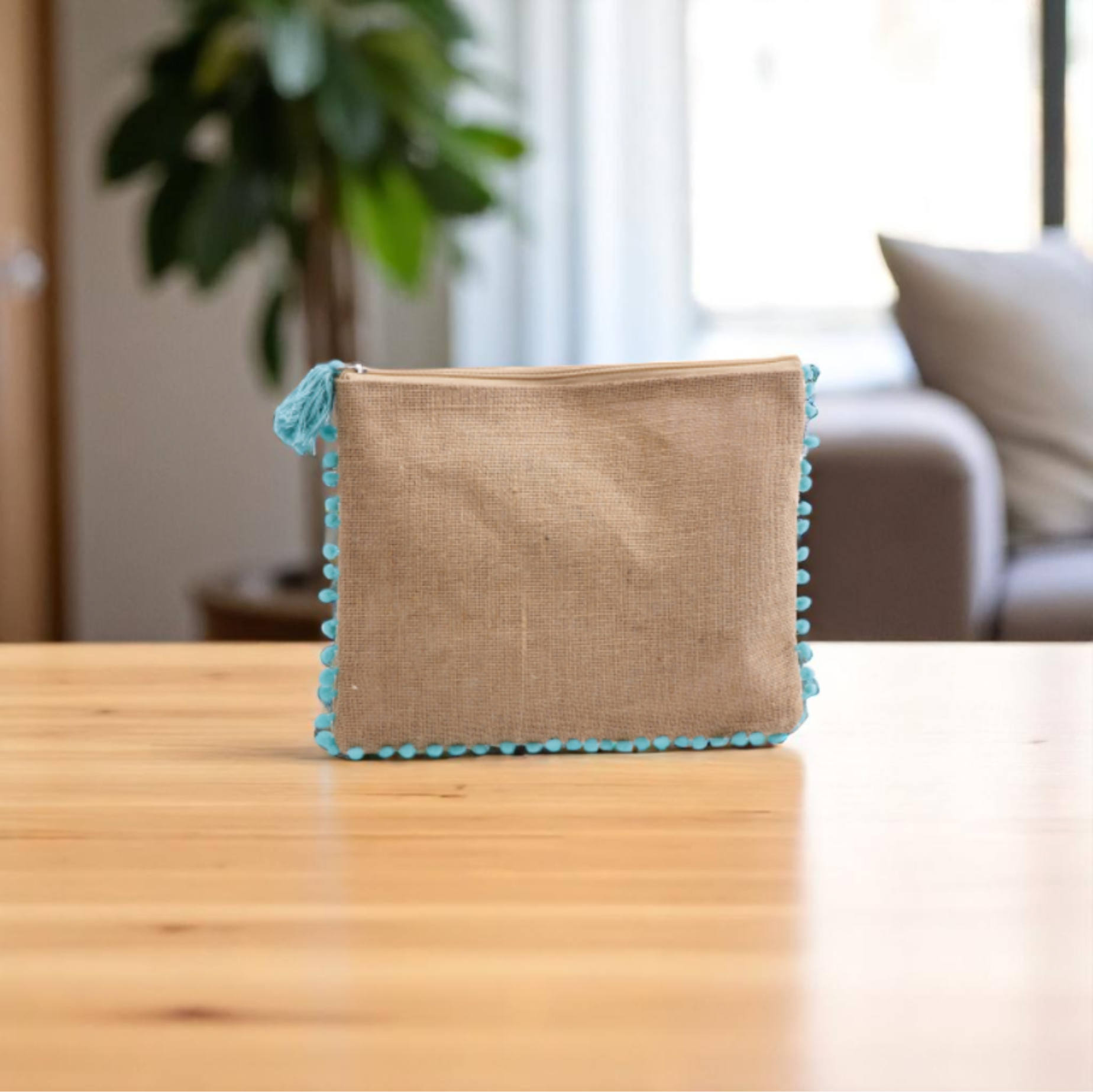 Pochette in Juta.
Venduto da Prodomo negozio online di Casalinghi