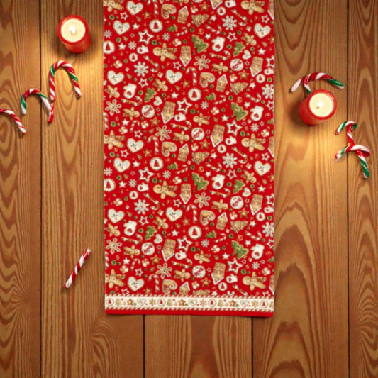 Runner antimacchia di natale karima su sfondo in legno caldo.