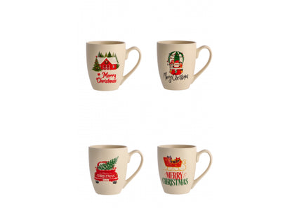4 Tazze in ceramica di natale bianca, su sfondo bianco