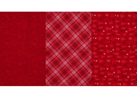 Tovaglia di Natale rossa in tessuto con motivi natalizi, su sfondo bianco
