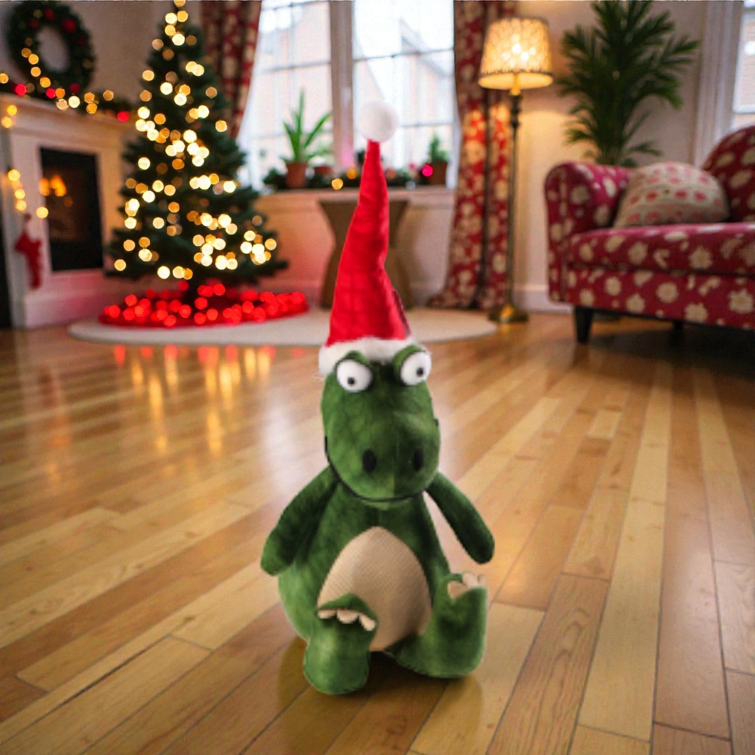 decorazione natalizia a forma di drago di natale verde, ambientato in una casa natalizia accogliente.